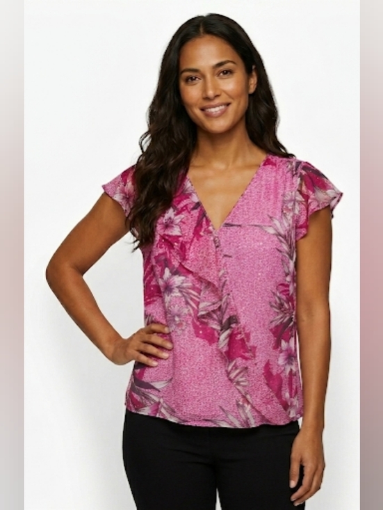 White House Black Market Tops - White House Black Market Pink Floral Blouse Size 4